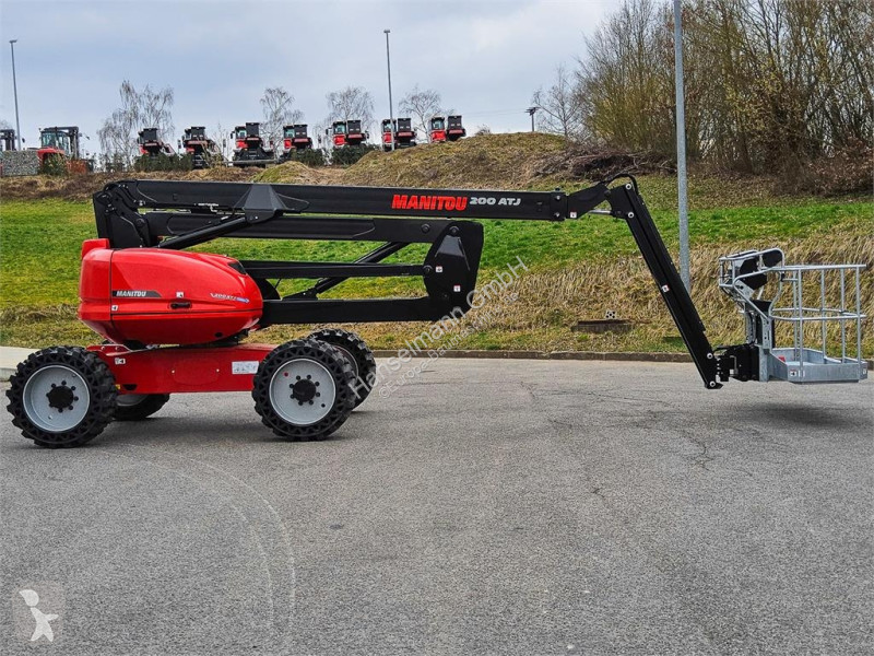 منصة تلسكوبية Manitou
