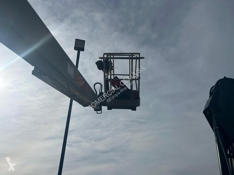 منصة تلسكوبية Manitou  171 AET