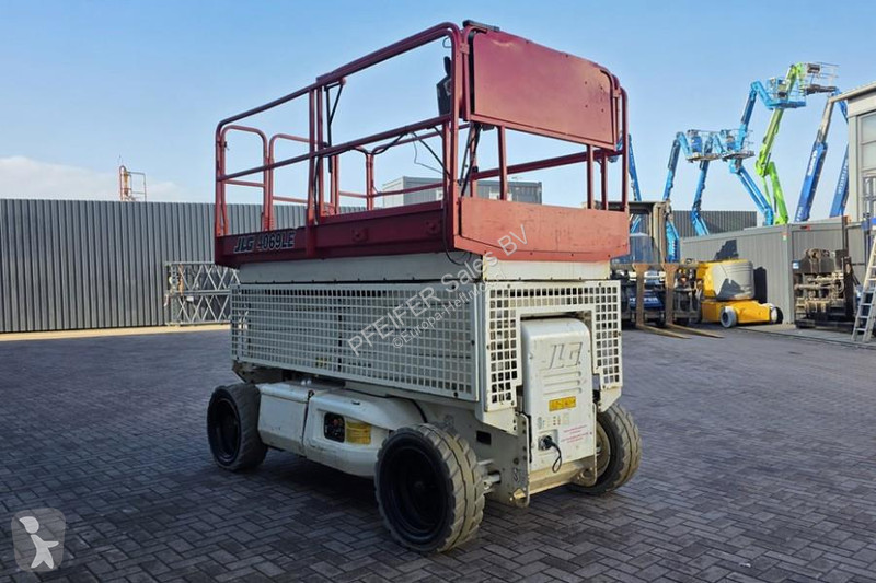 منصة تلسكوبية JLG Electric, 14.2m Working...