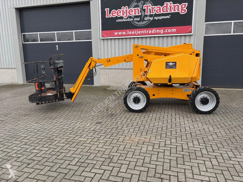 منصة تلسكوبية JLG Diesel 4x4 articulated...