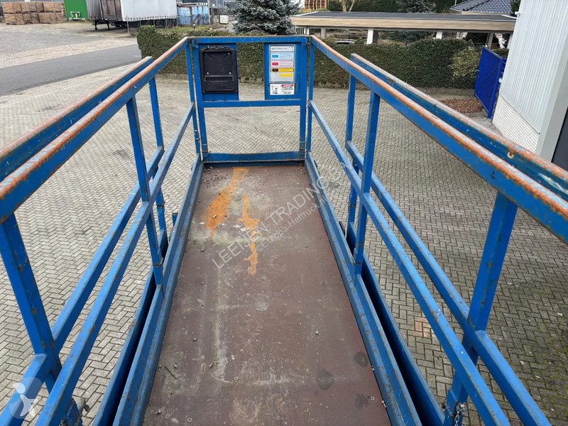 منصة تلسكوبية German Standard Lift S205...
