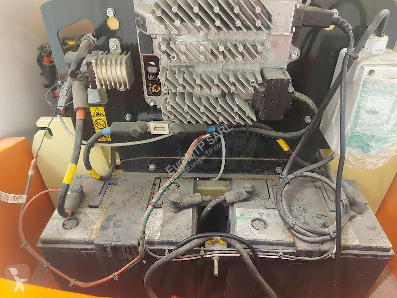 Plataforma elevadora JLG 10E-L 10E