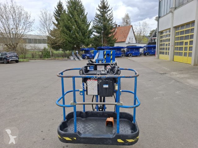 منصة تلسكوبية Niftylift HR15NE