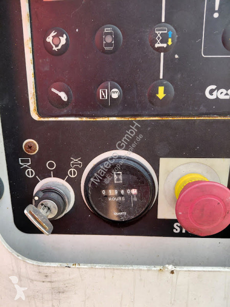 منصة تلسكوبية Genie GS4069 OR