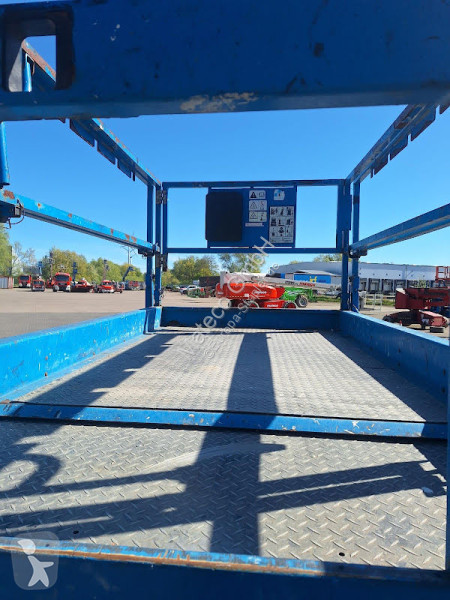 منصة تلسكوبية Genie GS3369 OR
