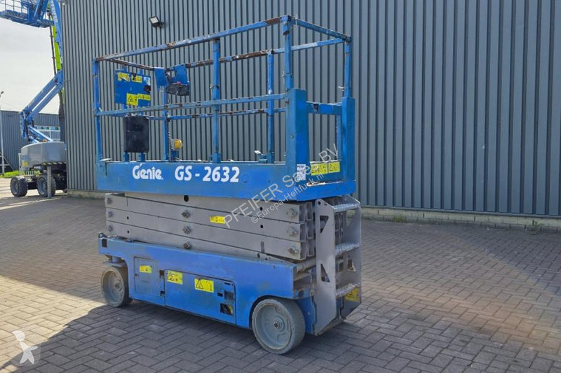 منصة تلسكوبية Genie GS2632 Electric, 10m...