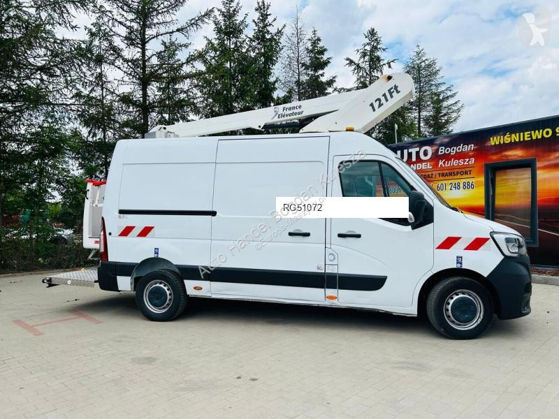 منصة تلسكوبية Renault