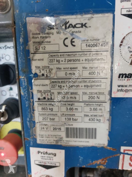 منصة تلسكوبية Skyjack SJ12