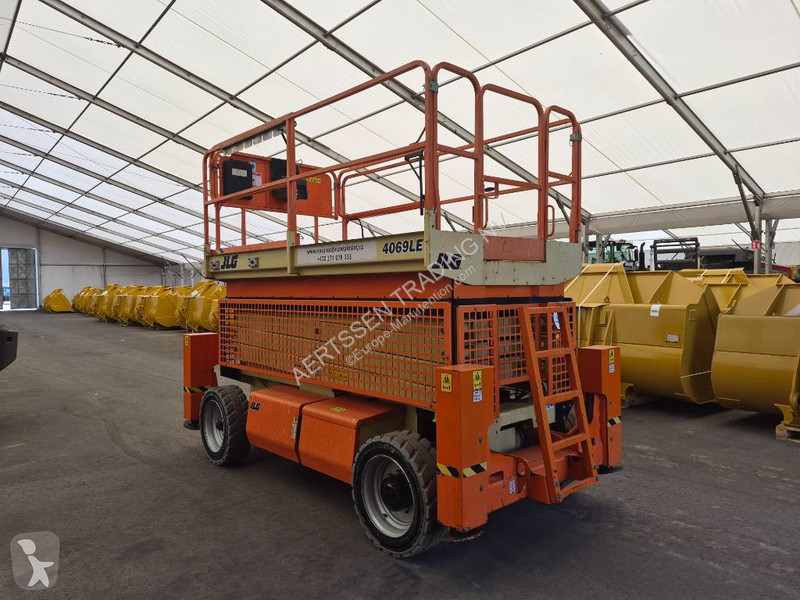 Hoogwerker JLG 4096 LE + outriggers (Multiple...