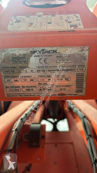 منصة تلسكوبية Skyjack SJ 6826RT