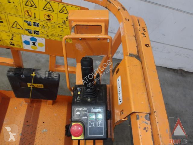 منصة تلسكوبية Genie  GS1432M