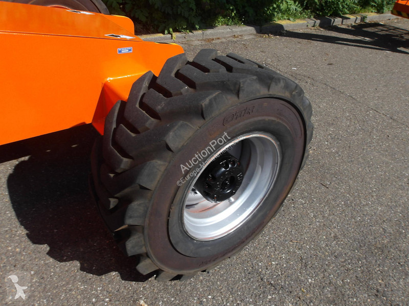 Plataforma elevadora JLG