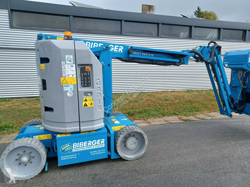 منصة تلسكوبية Genie Z30/20N RJ