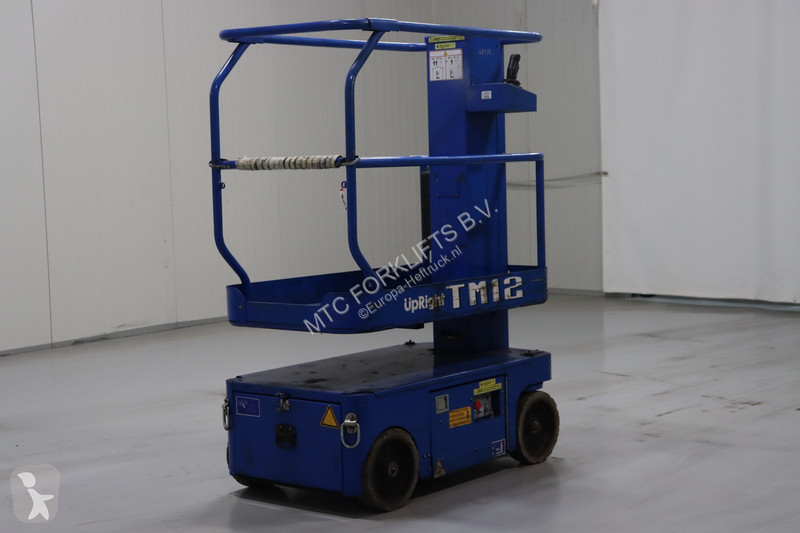 Plataforma elevadora UpRight TM12