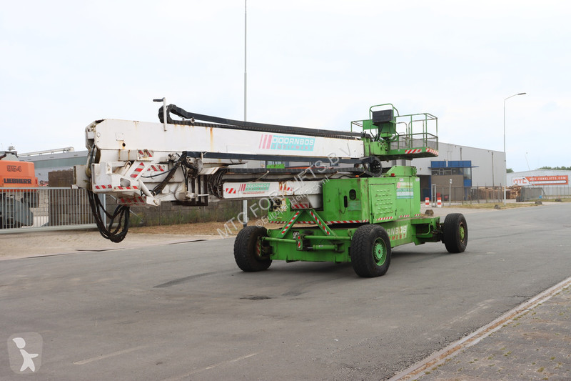 Piattaforma aerea JLG