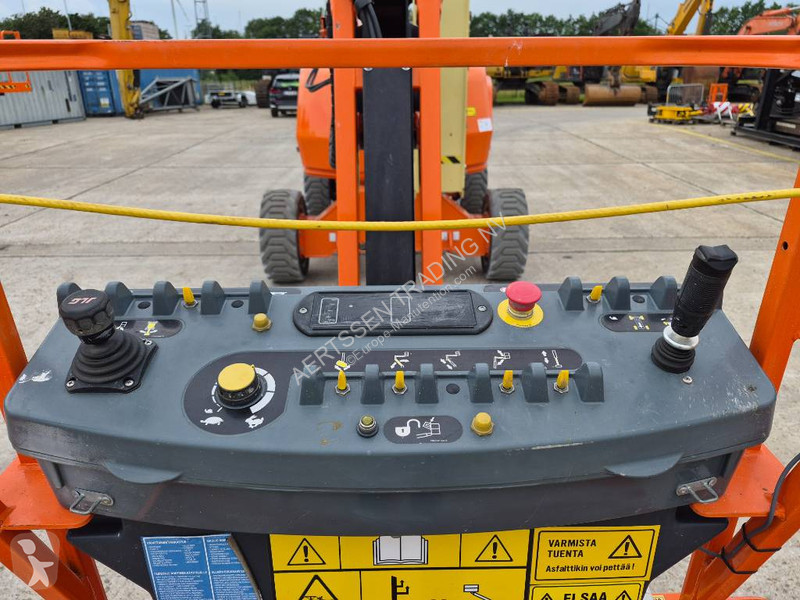 Gondola JLG (2 units available)