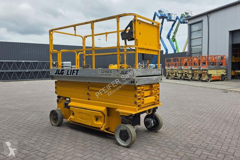 منصة تلسكوبية JLG Electric, 11.7m Working...