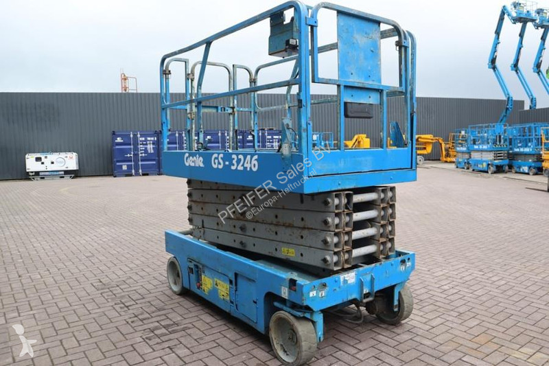 منصة تلسكوبية Genie Electric, Working Height...