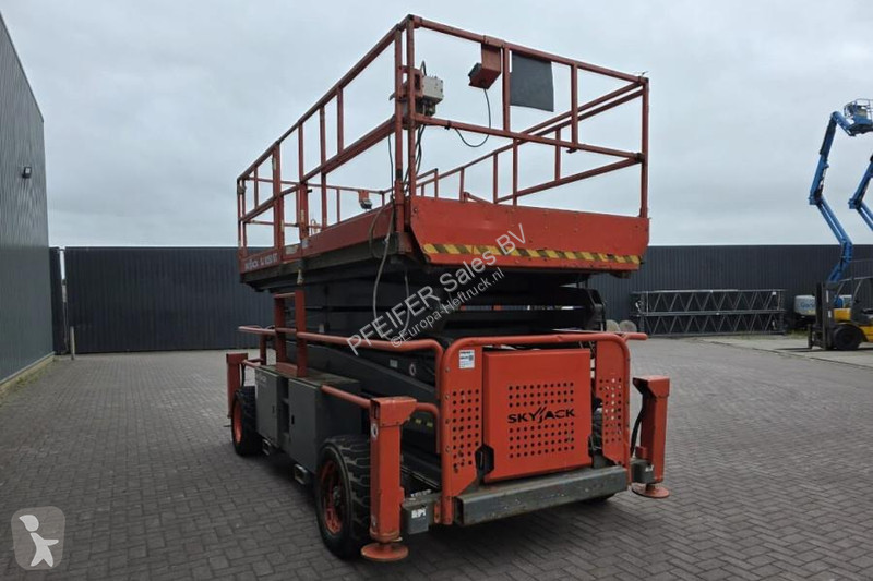 Hoogwerker Skyjack SJ9250RT Diesel, 4x4 Drive,...
