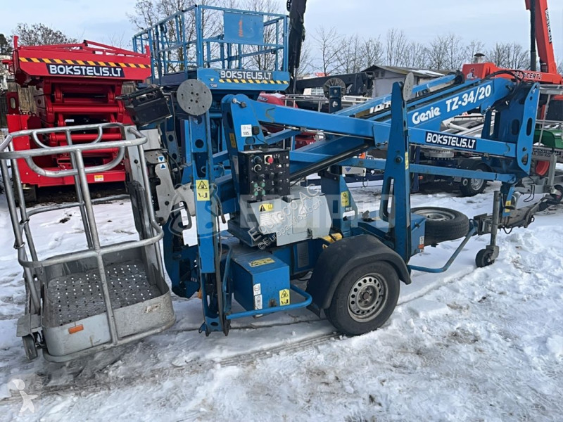 Plataforma elevadora Genie TZ34 12.36 m