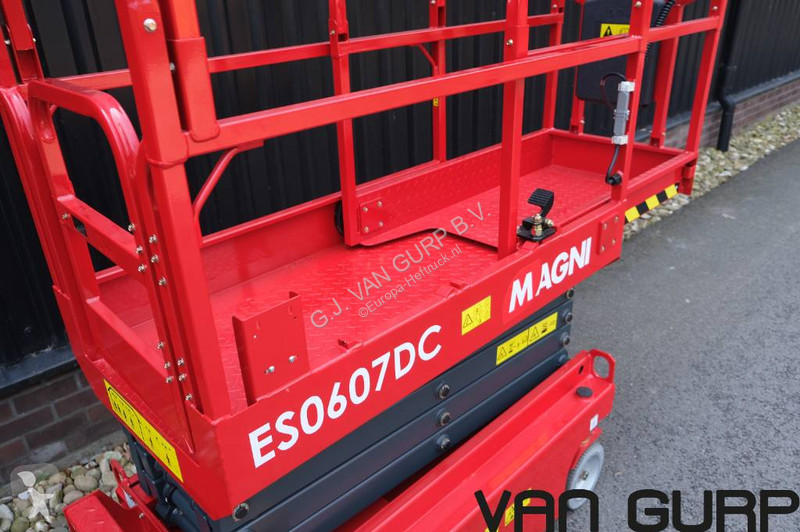 Автовышка Magni ES0607DC (5.60m)