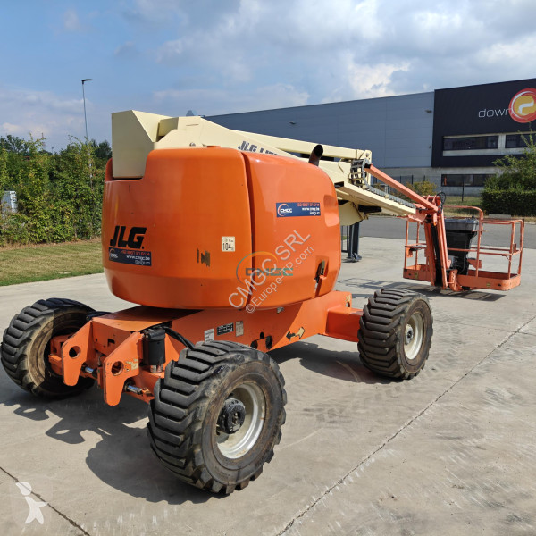 Plataforma elevadora JLG
