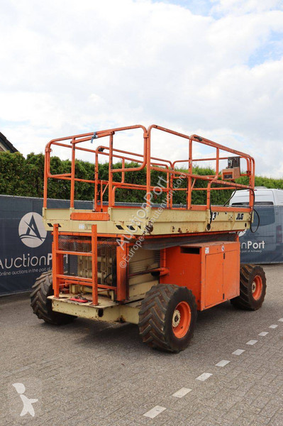 Nacelle JLG 33RTS