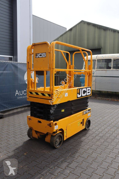 Вишка JCB S1930E
