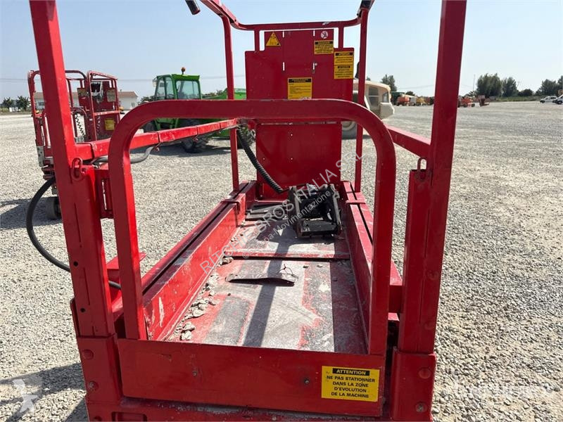 Автовишка JLG Electric Scissor Lift (Inoperable)