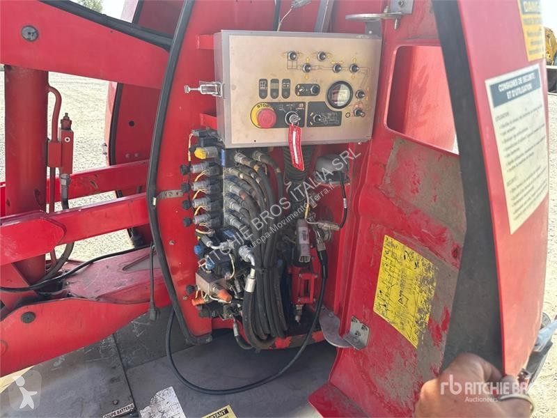 Plataforma elevadora Manitou 120 AETJC 2...