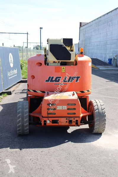 Plataforma elevadora JLG