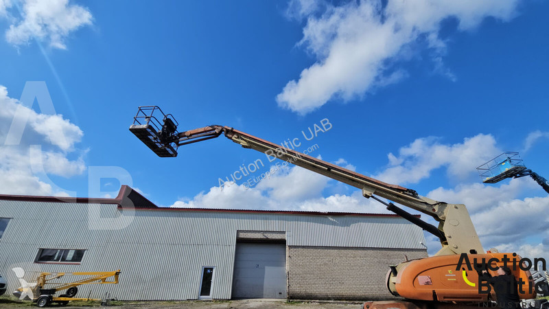 Plataforma elevadora JLG