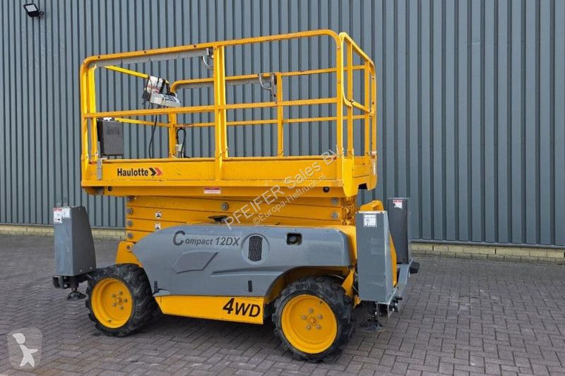 升降机 Haulotte Compact 12DX Diesel, 4x4 Drive,...