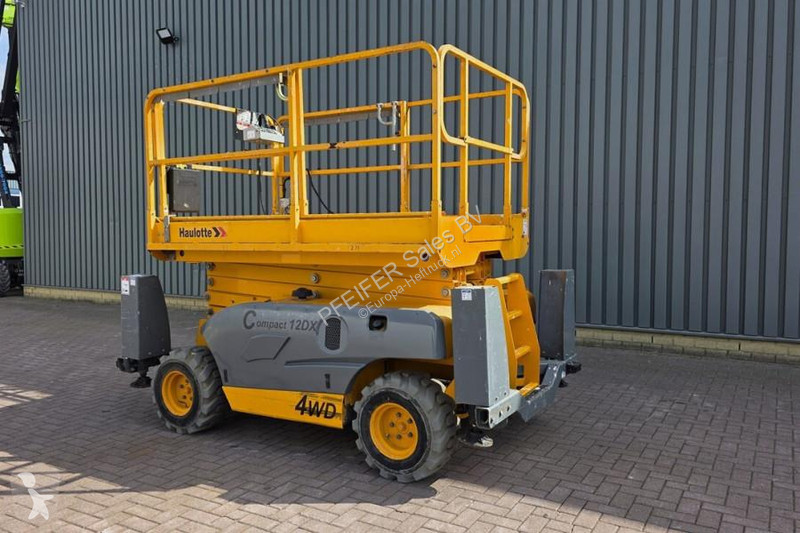 升降机 Haulotte Compact 12DX Diesel, 4x4 Drive,...