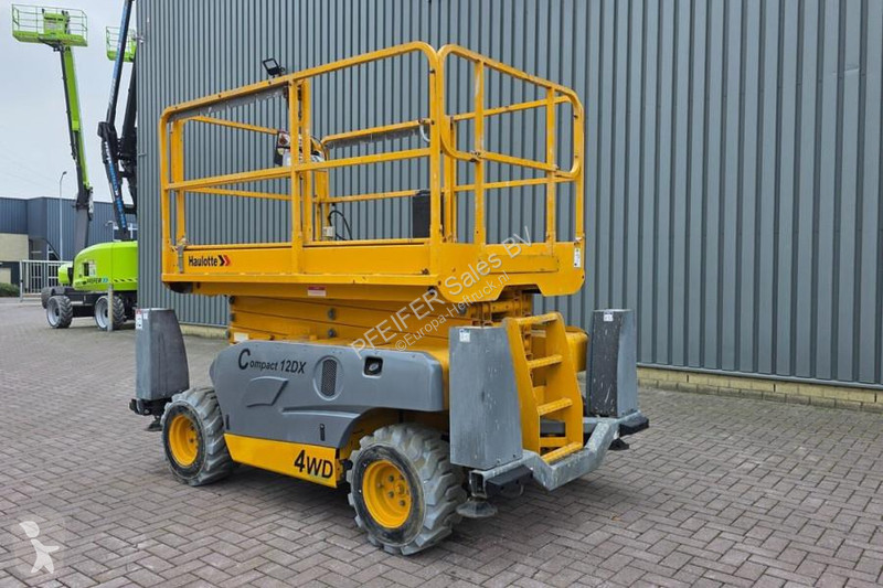 升降机 Haulotte Compact 12DX Diesel, 4x4 Drive,...