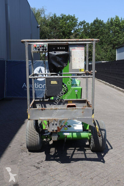Plataforma elevadora Niftylift HR12NDE