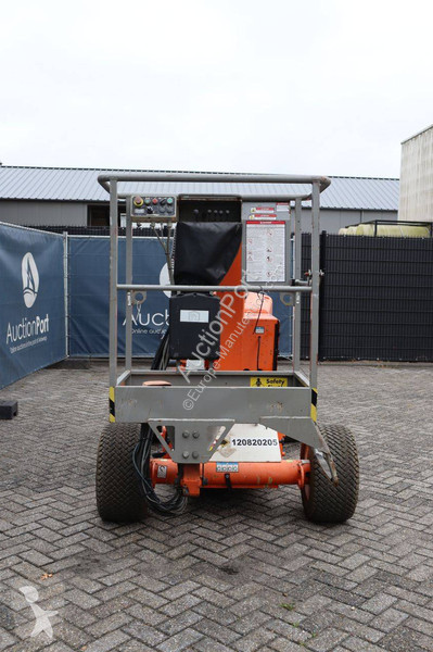 Plataforma elevadora Niftylift HR12NE