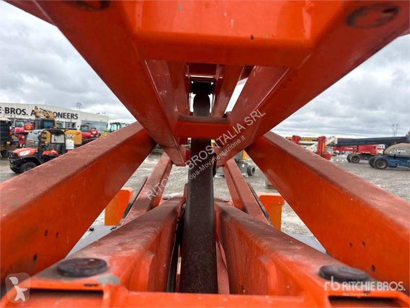 Emelőkosár Iteco IT12180DE Scissor Lift