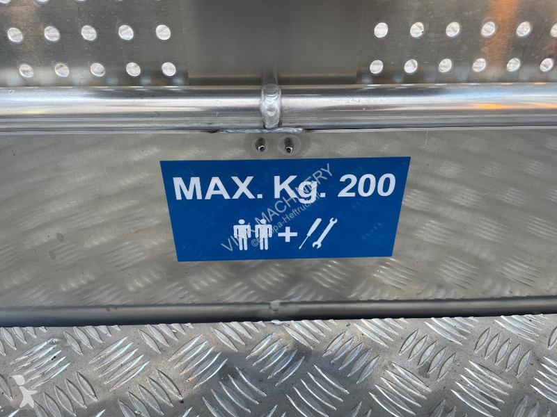 Emelőkosár Ferrari Skyler 2 AL 200