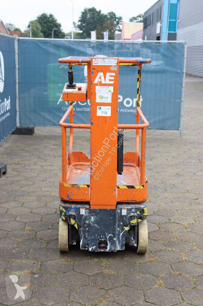 Emelőkosár UpRight TM 12