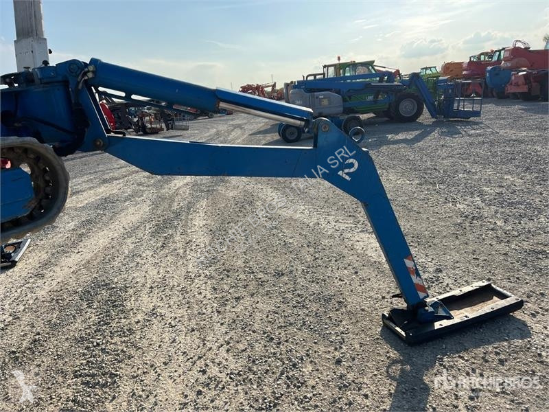 Plataforma elevadora Teupen LEO 36 H Crawler...