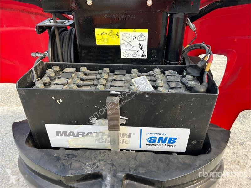 Plataforma elevadora Manitou Vertical Mast Lift