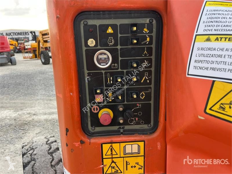 Plataforma elevadora JLG Electric Articulating...
