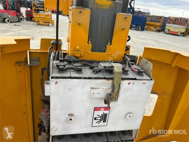 Plataforma elevadora Haulotte Vertical Mast Lift