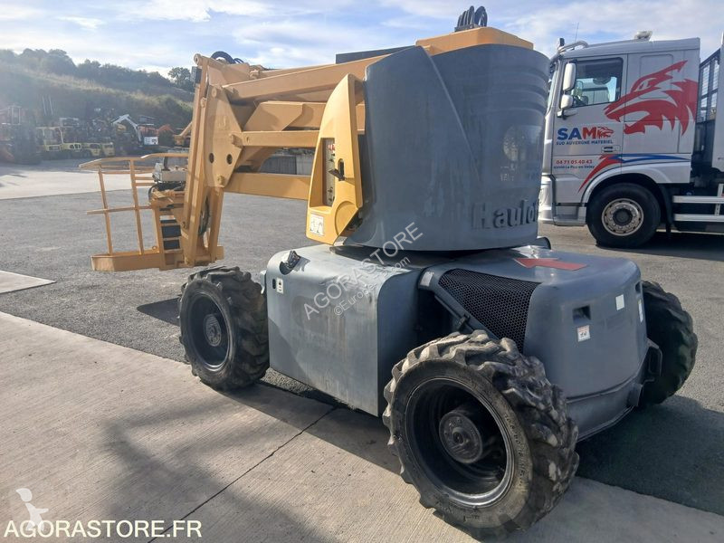 Plataforma elevadora Haulotte HA12PX