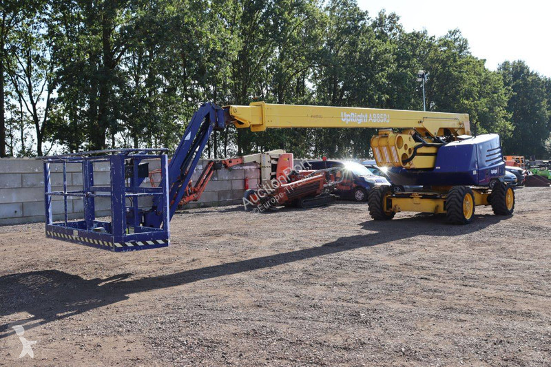Plataforma elevadora Snorkel AB-85RJDZ