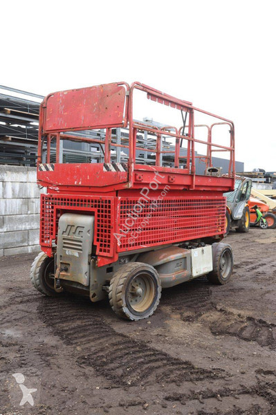 Plataforma elevadora JLG