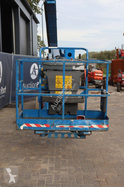 Plataforma elevadora JLG