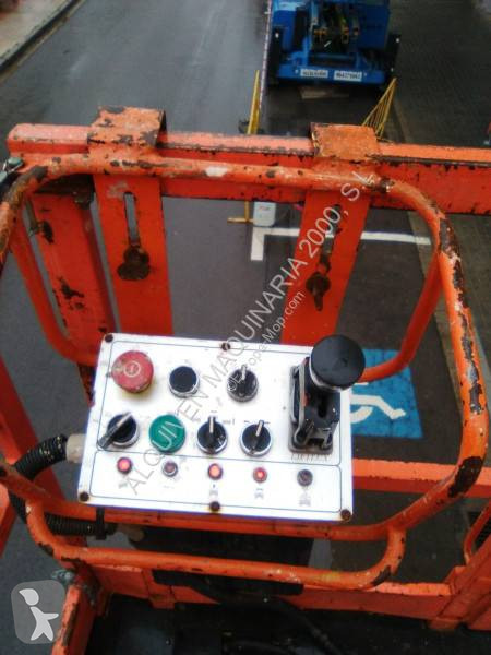 Piattaforma aerea JLG 203-24