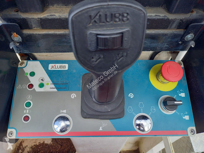 Lift Klubb K20 / NISSAN NV200